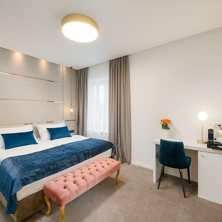 ספליט Flos Luxury Rooms מראה חיצוני תמונה