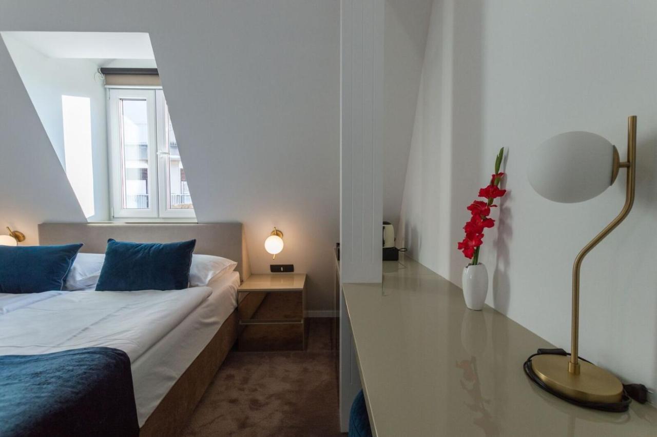 ספליט Flos Luxury Rooms מראה חיצוני תמונה