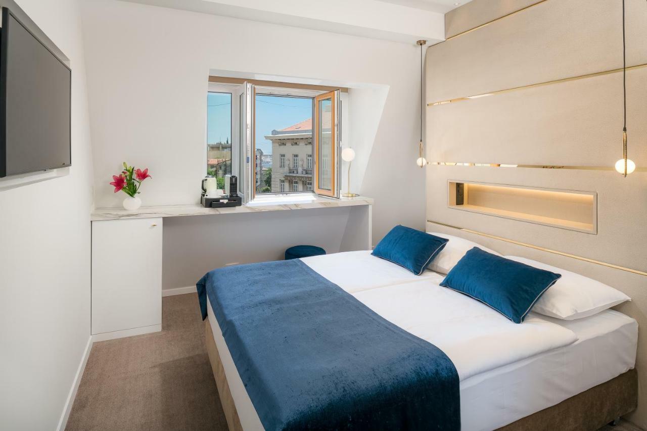ספליט Flos Luxury Rooms מראה חיצוני תמונה